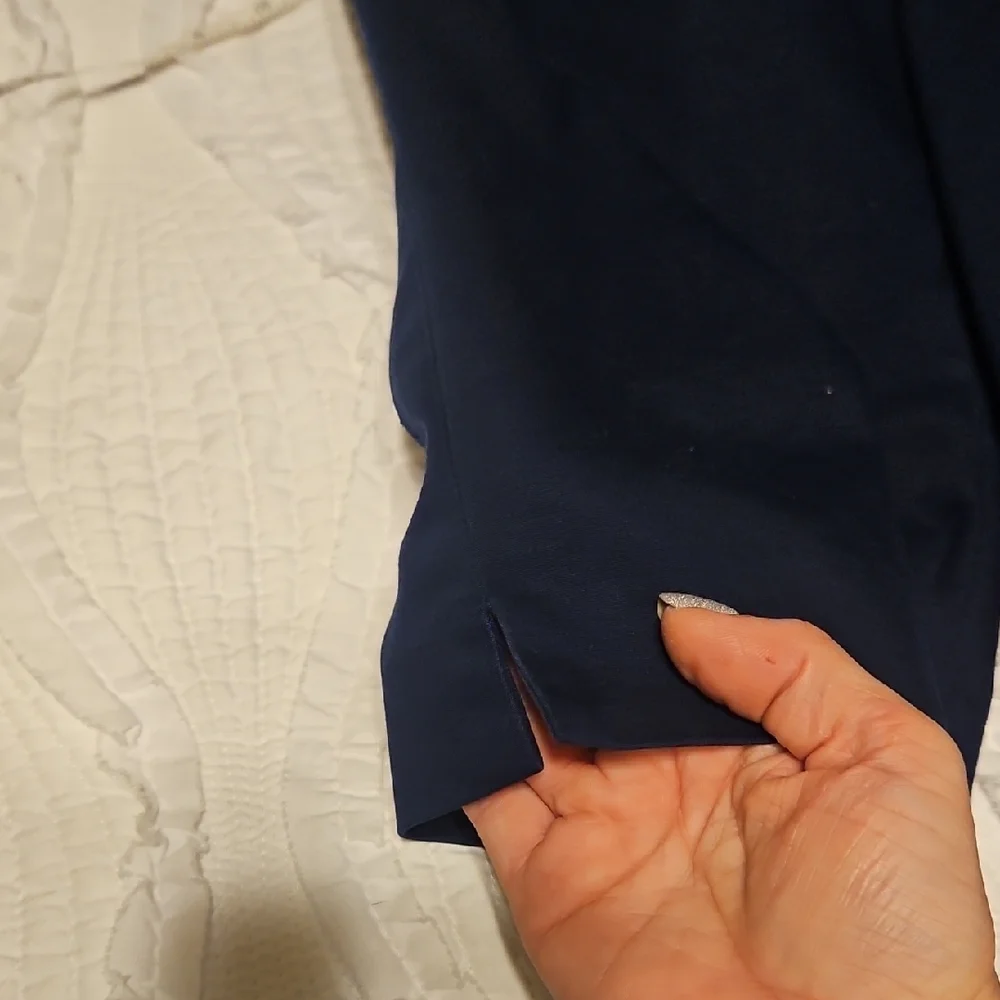 Chaps Navy Capris - Picture 5 of 5